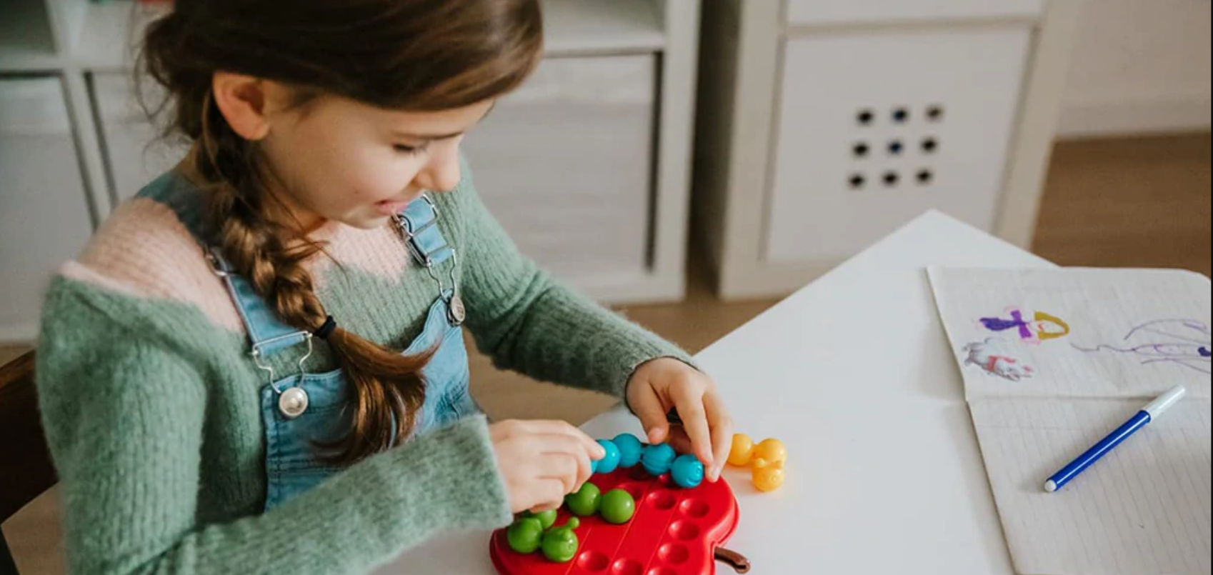 We Got Experts To Review The 20 Best STEM Toys For Kids (2024)