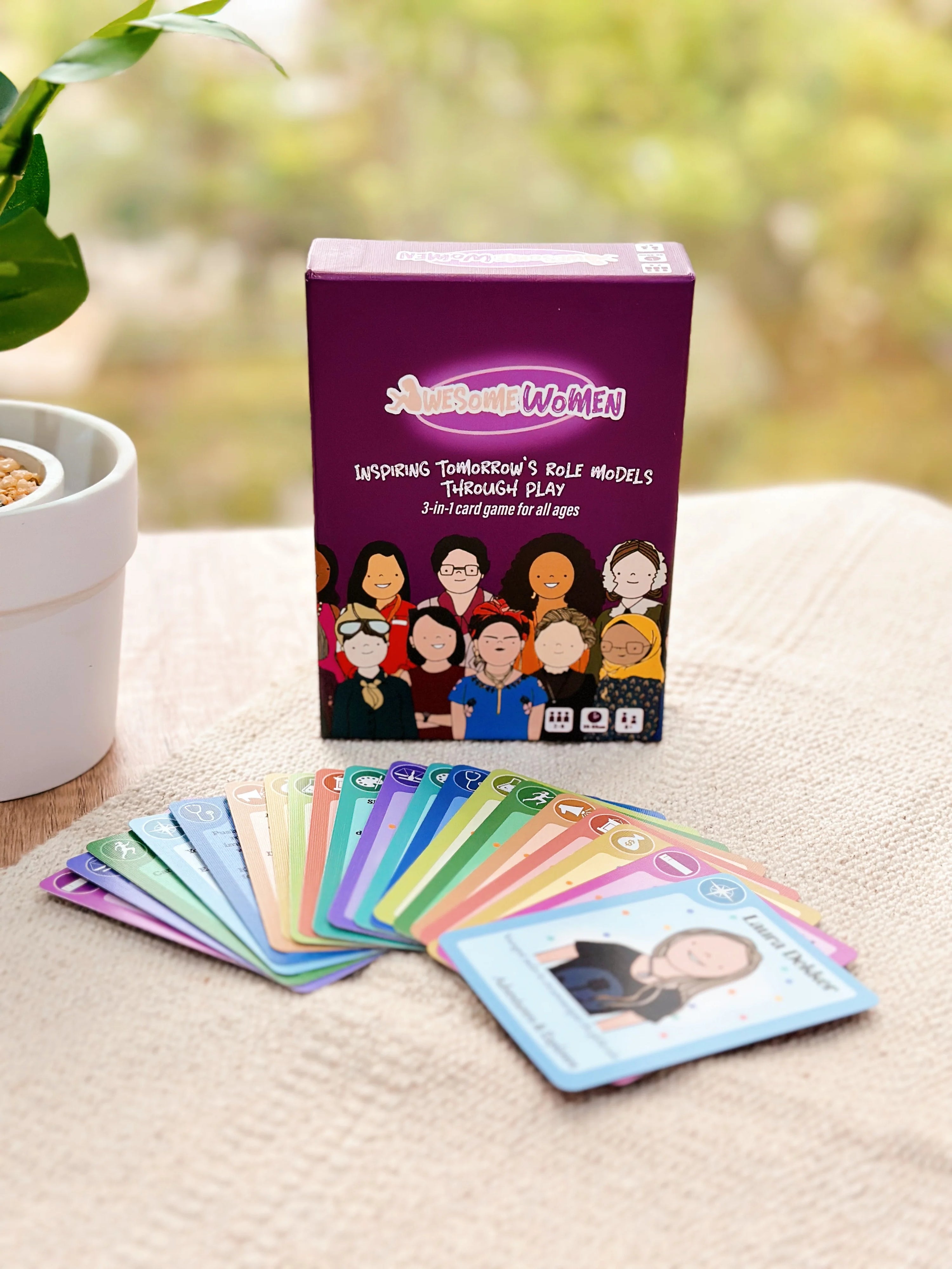 Awesome Women 3-in-1 Card Game