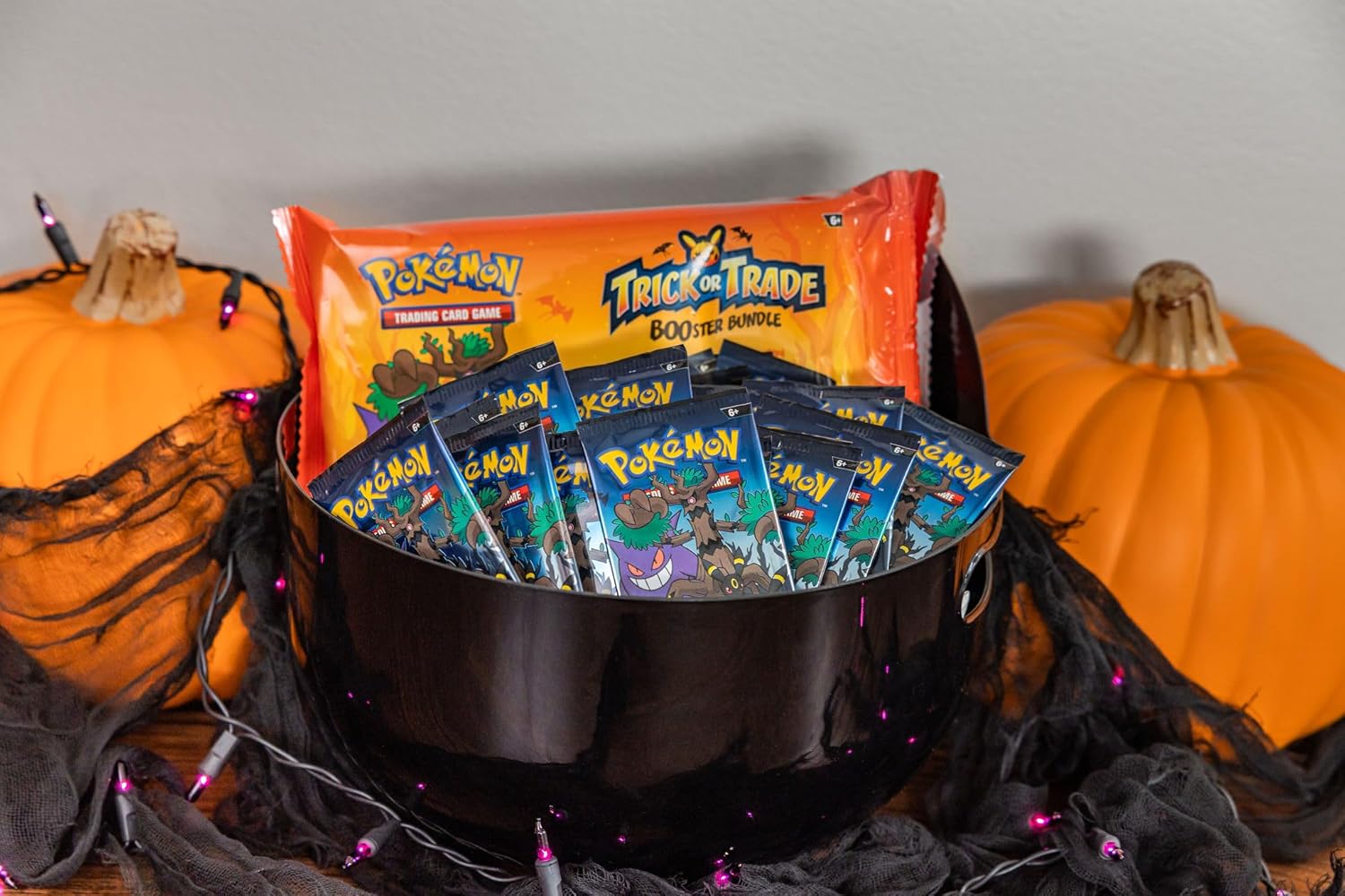 Pokemon TCG Trick Or Trade BOOster Bundle