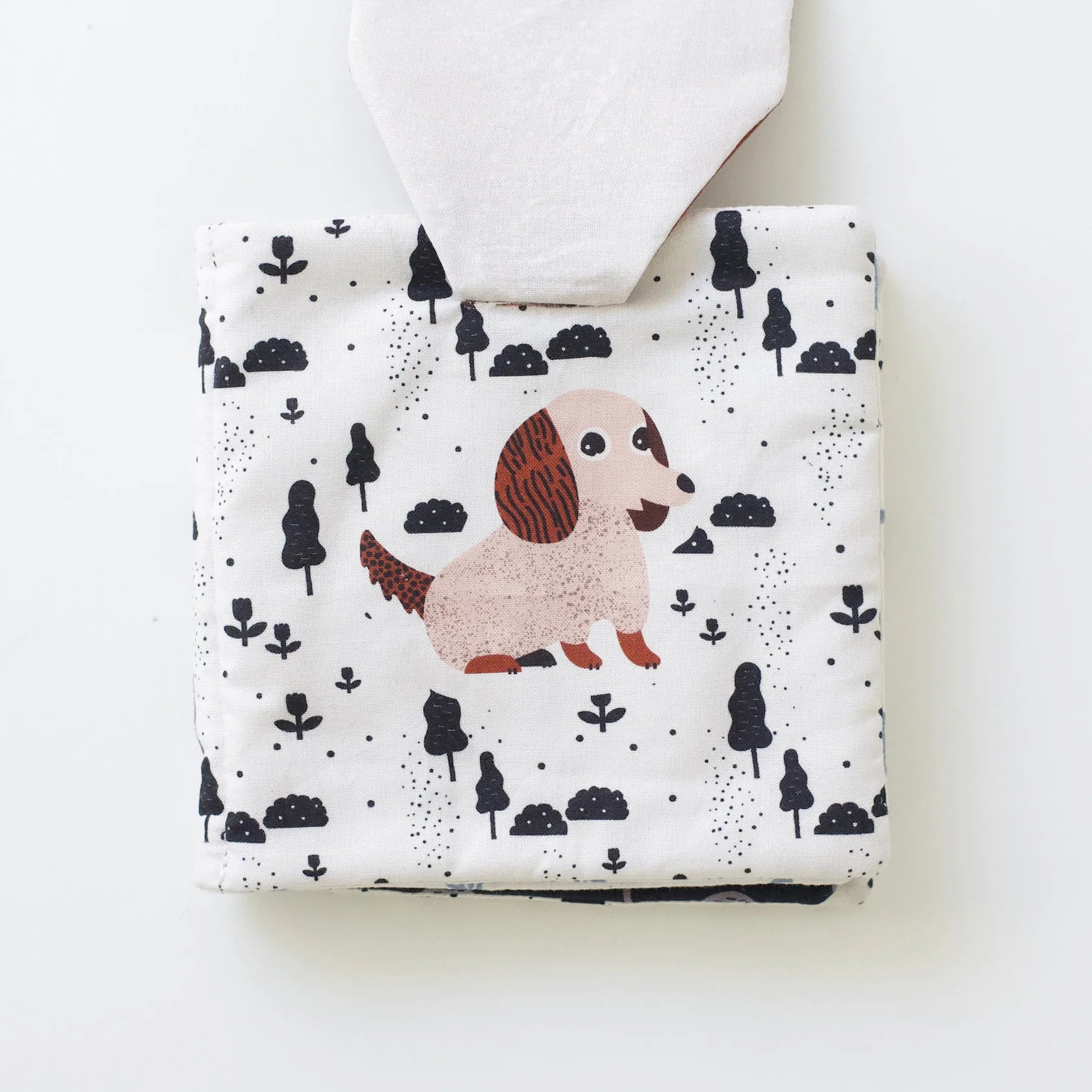 Wee Gallery Cloth: Peekaboo Pets